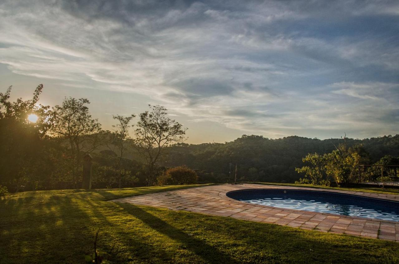 Pousada Casa Da Colina Santo Antônio do Pinhal Esterno foto