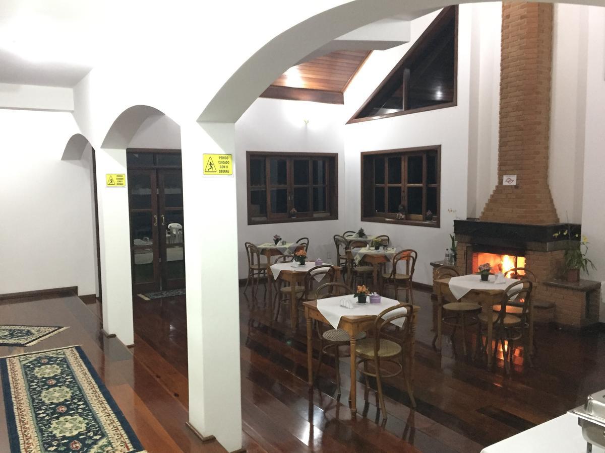Pousada Casa Da Colina Santo Antônio do Pinhal Esterno foto